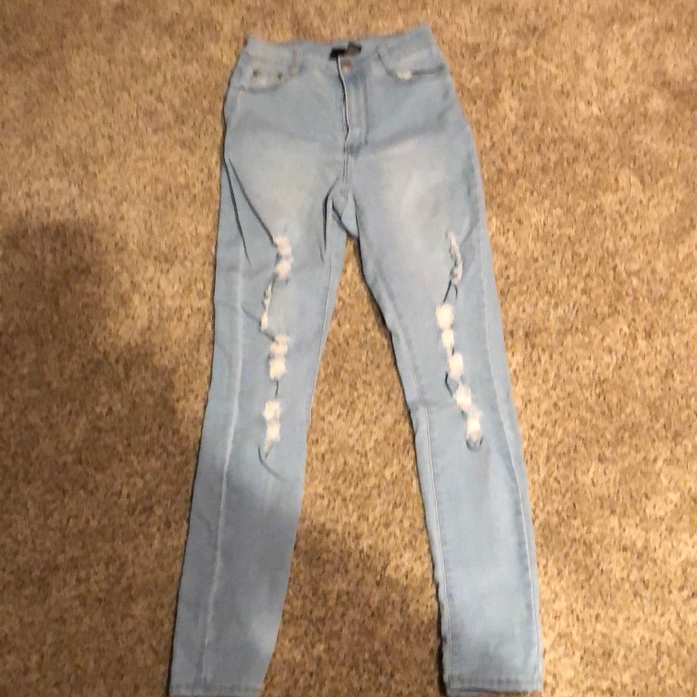 B.O.B Distressed Jeans